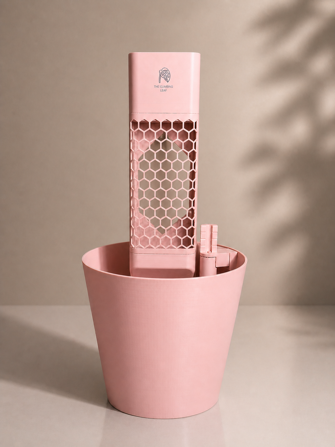 Climber Set L in Beige – großes Mosspole-Pflanzsystem mit Topf und Wasserstandsanzeiger für Monstera und Kletterpflanzen